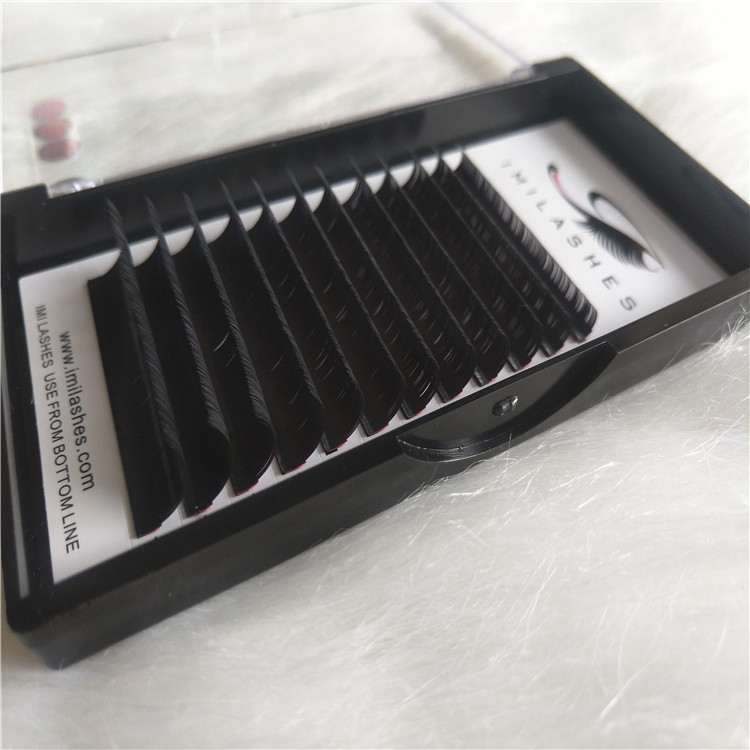  Wholesale professional fluffy eyelashes with 2019 New fashion and competitive price